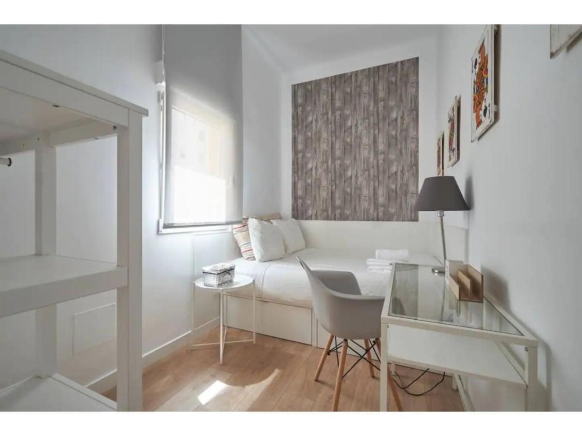 Retiro Park Apartments Madrid Luaran gambar